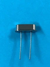 ECS-50-20-4  5.00ecsn Crystal ( lot of 75)