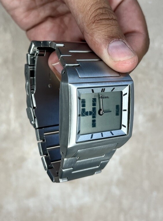 RARE Retro y2k FOSSIL Big Tic Animated Steel Watch BG-1047, Box Tags New Battery | eBay RARE Retro y2k FOSSIL Big Tic Animated Steel Watch BG-1047, Box Tags New Battery | eBay