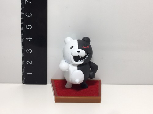 monokuma figure