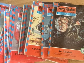 70 x PERRY RHODAN Romanhefte aus Bereich 100 199 Erstauflage [7782K]