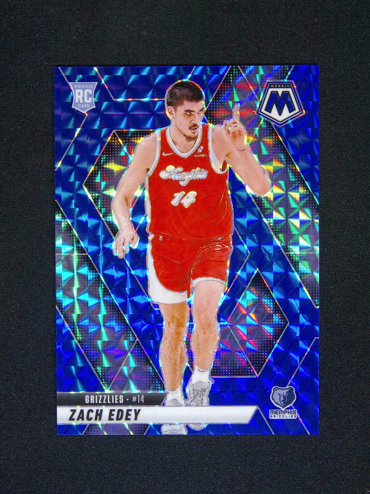 2024-25 Panini Mosaic Zach Edey #248 RC Rookie Blue /199