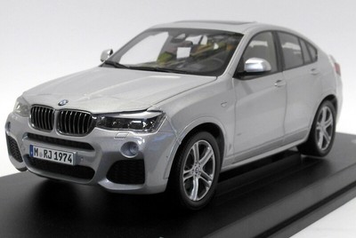 Paragon 1/18 Scale Diecast - 80 43 2 352 457 BMW X4 Glacier Silver 