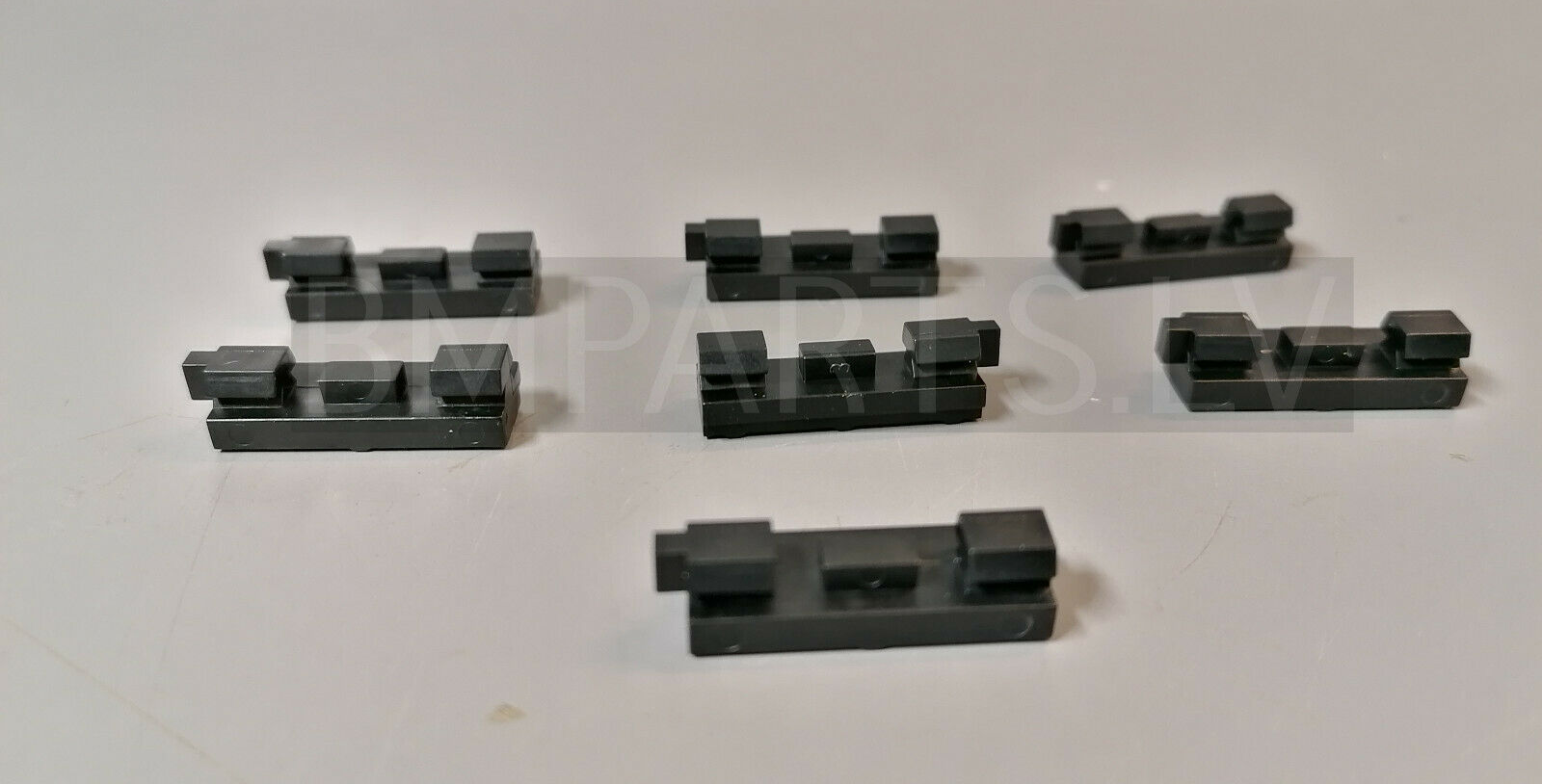 7x NEW GENUINE BMW 7 SERIES E38 SUPPORT CLIP FOR WINDOW TRIM 