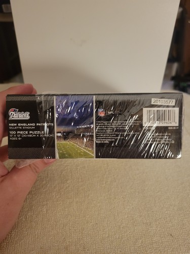 New England Patriots Gillette Stadium 100 Piece Puzzle - Picture 3 of 3