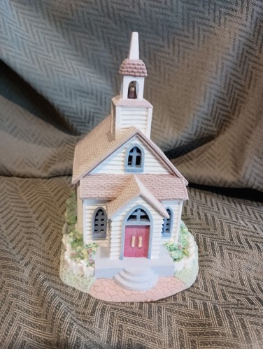 Vintage FLOCKED Avon Church lighted Christmas Village - Bild 2 von 10