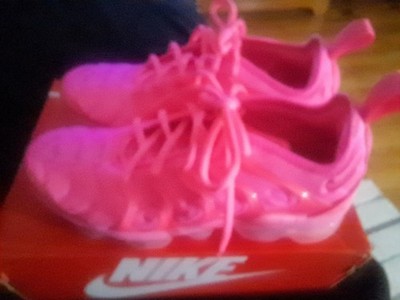 Size 6 - Nike Air VaporMax Plus Hyper Pink W
