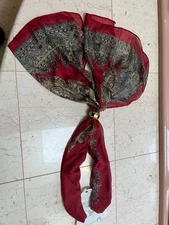 Ricarda Bijoux Accessories scarf classic paisley pattern in red with ring