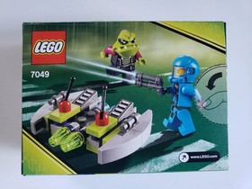 LEGO Alien Conquest: Alien Striker 7049 NIB