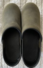 Sanita Clogs Women Oil Rubbed Forrest Green 38