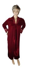 Vintage Whispers Velvet Velour Red  Gold House Coat Robe Nightgown Size Small