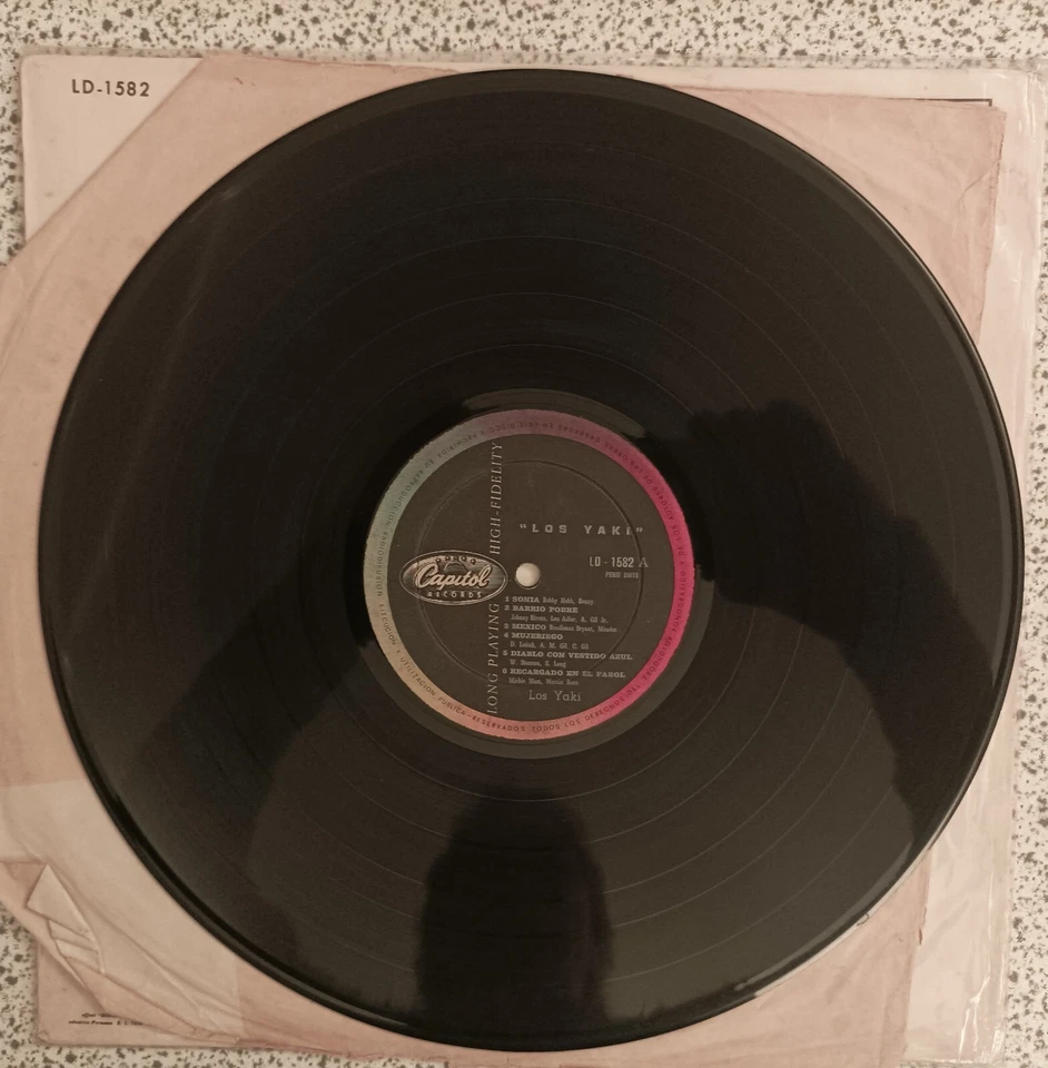 LOS YAKI "ST AKA VOLUME TWO " VERY RARE PERUVIAN GARAGE BEAT VINYL Foto 3 de 3