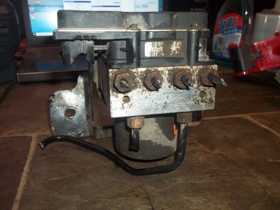 2007 - 2008 ACADIA OUTLOOK ABS 泵防锁制动系统组装单元 原始设备制造商 — 第 2/4 张图片