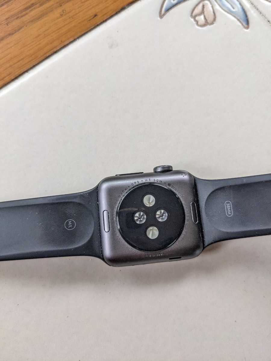 Apple Watch Series 3 38mm with Grey Leather Band (GPS). WR 50M Apple Watch Series 3 GPS + Cellular - 38mm - Sport Band  main image 2