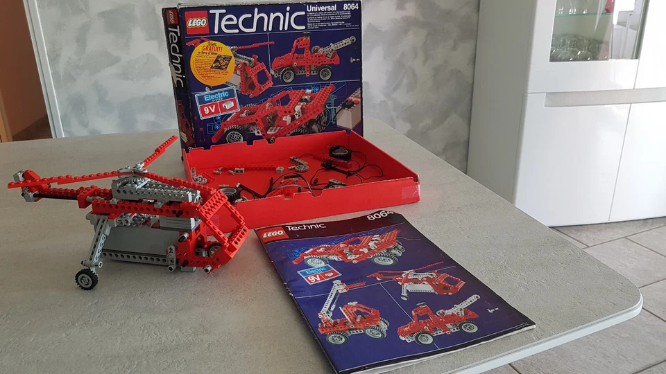 LEGO Technic 8064 Motorized Universal Building Set, photo 3 sur 4