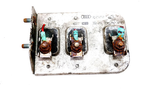 Audi A4 Passat 3B Steuergerät Lüfter Kühlerlüfter Lüftersteuergerät 8d0959493a