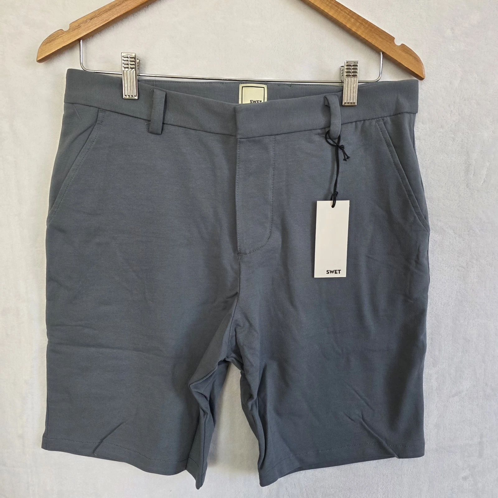 Swet Tailor Everyday Chino Shorts Red Wine Pockets Stretch Men's Size 30 NWT
