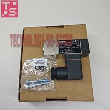 TRAFAG 8244.78.2310 Pressure Sensor# 1pcs New In Box
