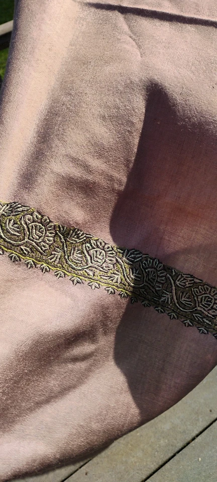 IMPRESIONANTE CHAL ENVOLVENTE BORDADO SOZNI *100% HECHO A MANO CACHEMIRA PASHMINA CACHEMIR  Foto 3 de 4