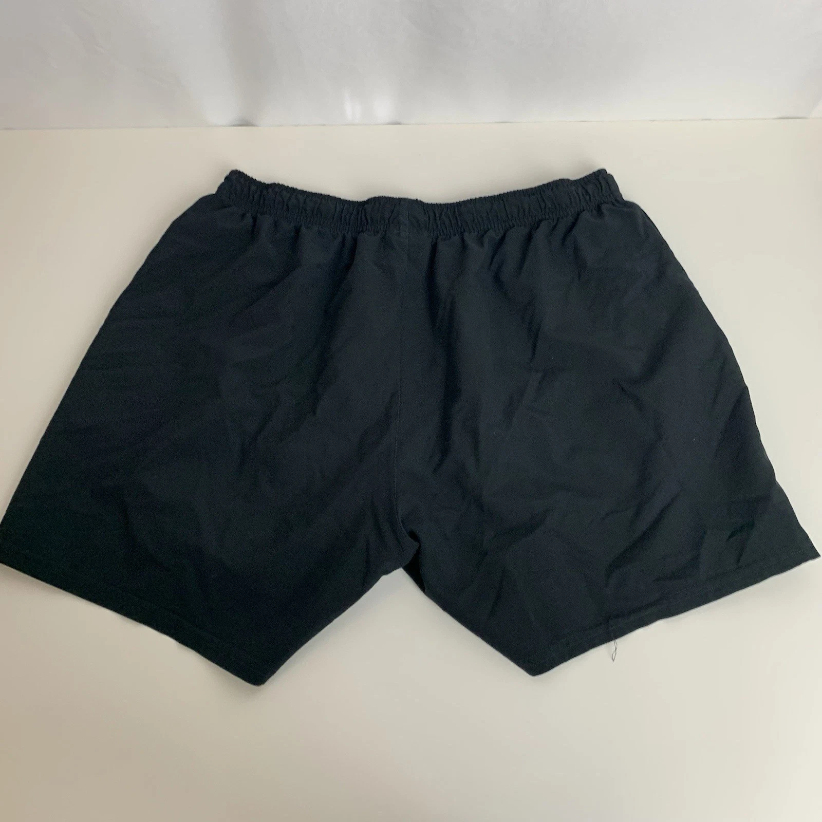 gymshark training loose fit crest logo pre owned shorts