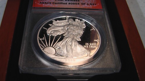 First Release Eagle coin 2010 W ANACS PR 70 D-Cam Boxed New Minty - Picture 3 of 6