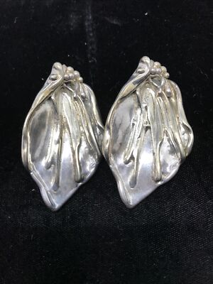 Vintage 925 Sterling Silver Signed JE  Electroform Modernest 2-tone Clip Earring