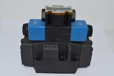 NEW WFDC5S4042CEMFTWLB560 Directional Control Valve AC110V Solenoid 