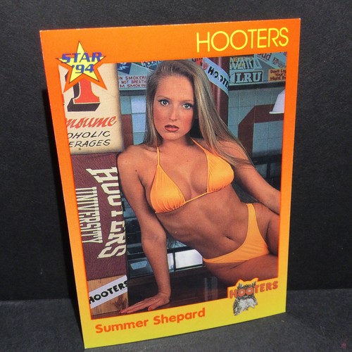1994 Star Hooters SUMMER SHEPARD #3 Free Shipping - Picture 4 of 4