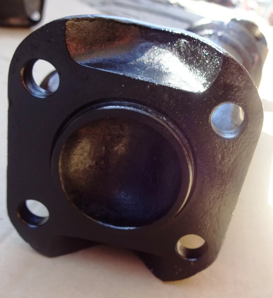 NISSAN DATSUN 510 MODEL 1967 73 PAIR REAR AXLE LEFT SIDE RIGHT SIDE USED - Image 4 of 4