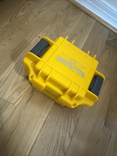 Invicta Yellow Classic SIngle Slot Watch Box/Case