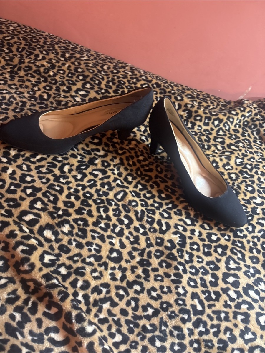 Kelly & Katie Genna Pump View 3