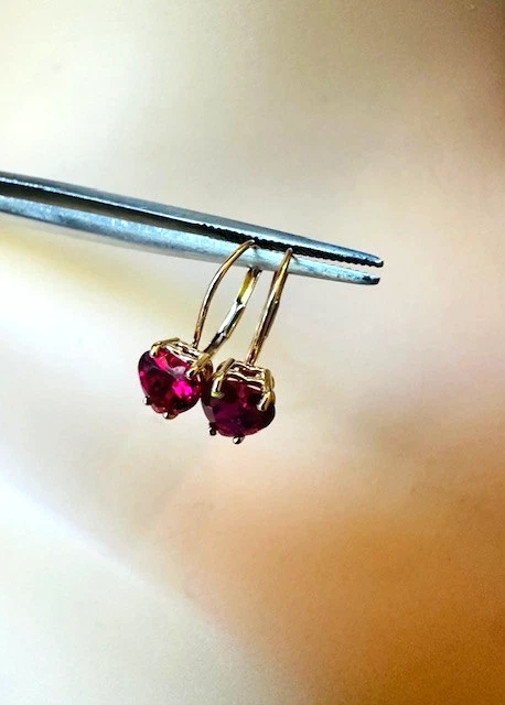 Pendientes Estate "Corazón" Rubí Oro Amarillo 14K Foto 3 de 4