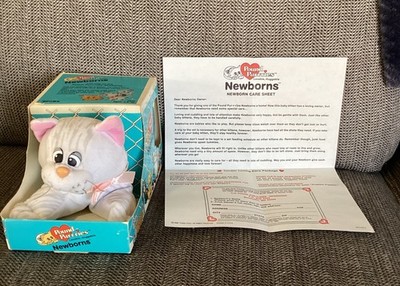 Vintage Tonka Pound Purrries Pur-r-ries Newborns White & Grey Striped Cat In Box
