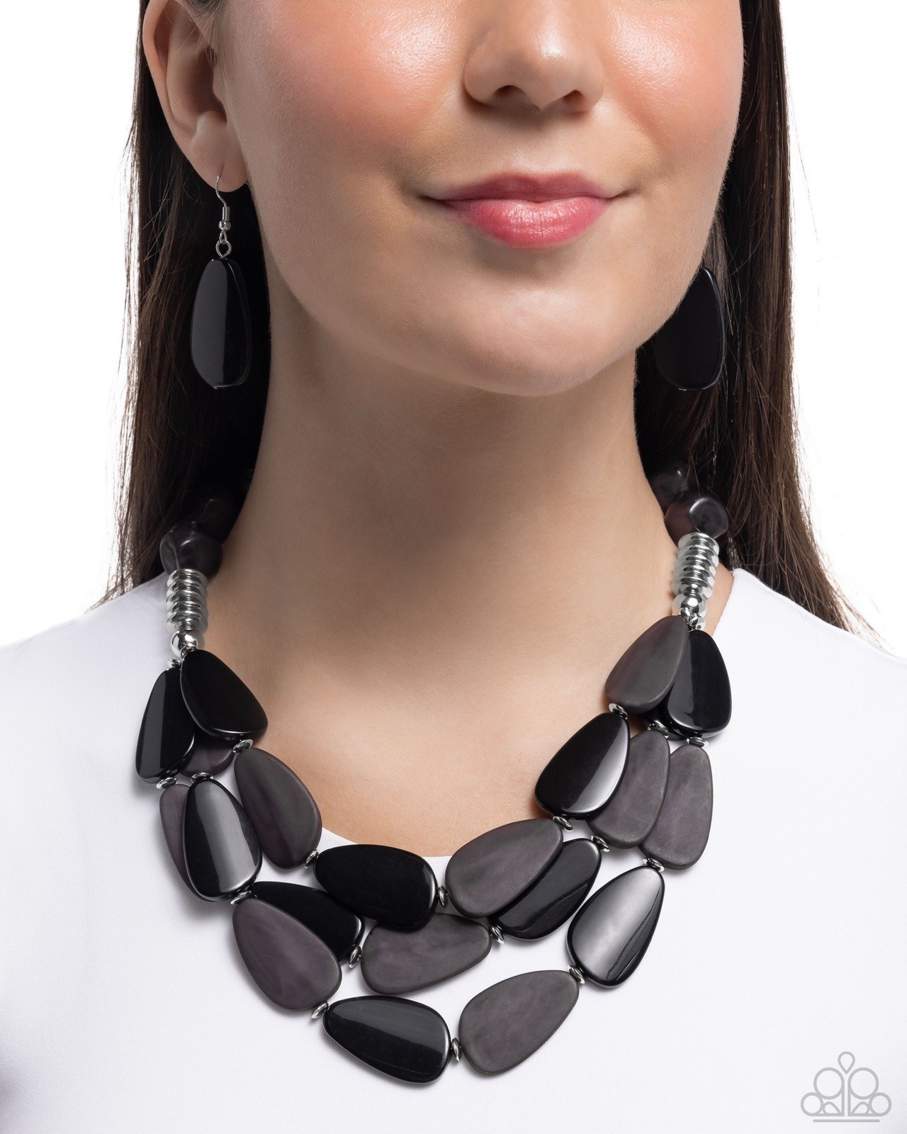 New Paparazzi Jewelry- Smooth Spoken Necklace-Black