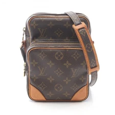 Louis Vuitton  Shoulder Ba