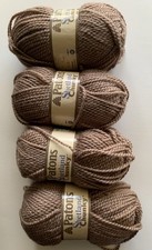 Patons Shetland Chunky Yarn Taupe 78022 - 4 Skeins (3.5 oz, 121 yds ea)