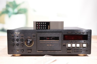 Teac V-8030S Stereo Cassette Deck, Kassettendeck Tapedeck, FB, Remote Control