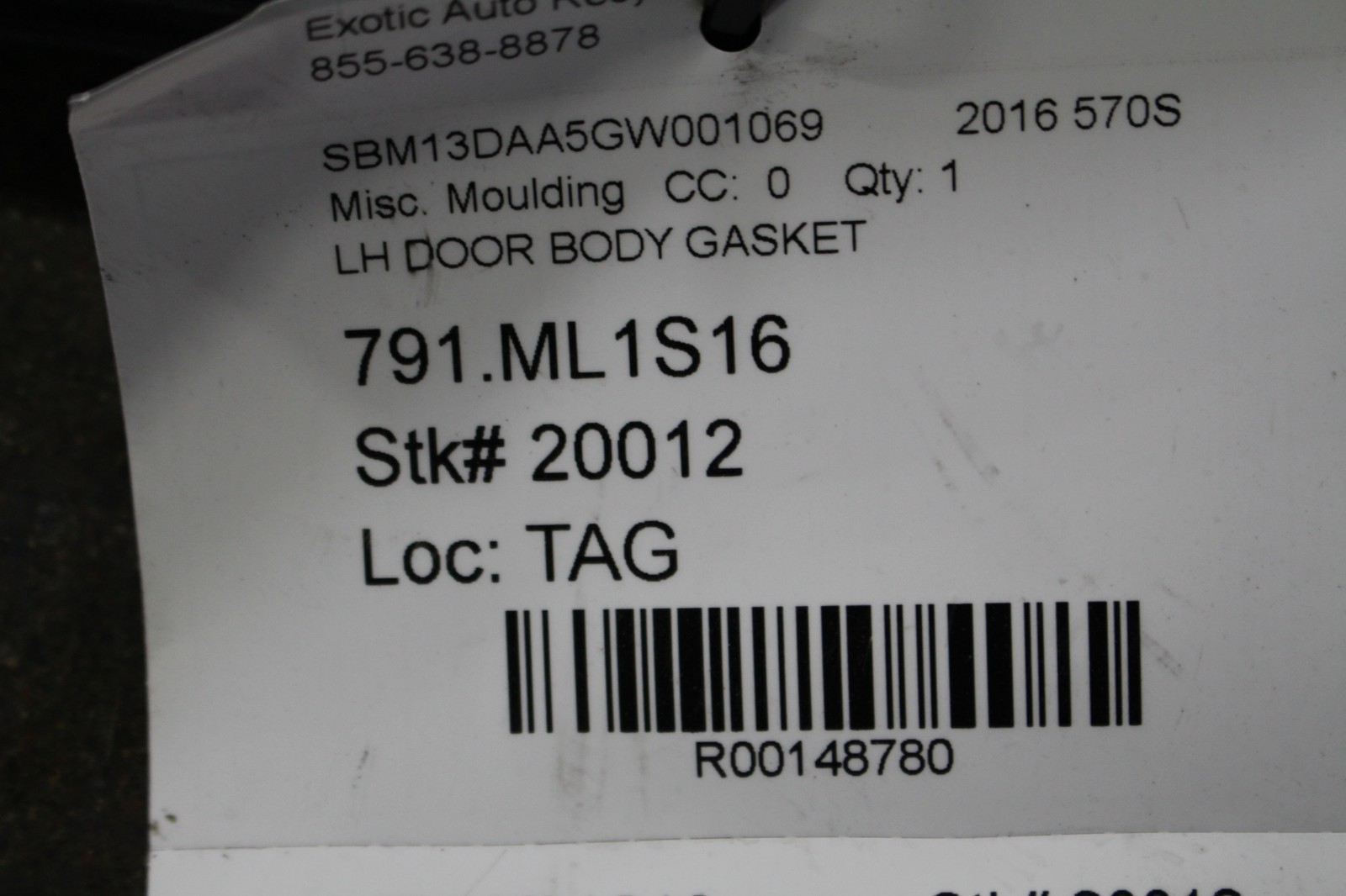 McLaren 570S Spider Left Door gasket