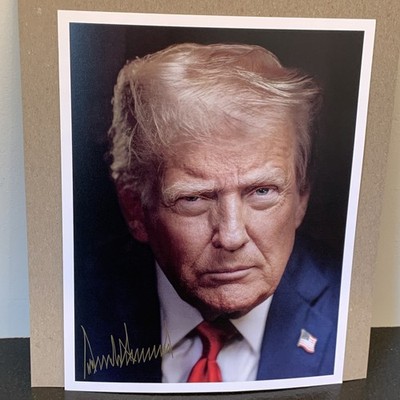 President DONALD TRUMP 7x9 Photo Signed Autopen Autographed Original DJT Picture