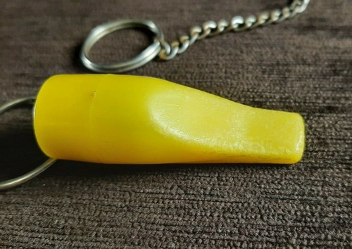 2 key chains Plastic Soviet whistle. THE USSR. - Picture 7 of 12