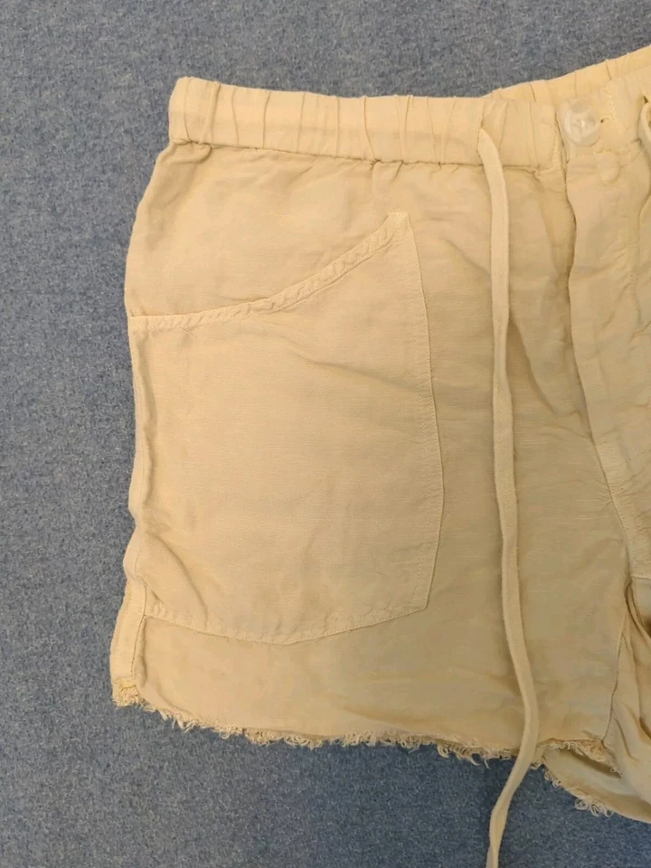 Pantalones Cortos Free People Tomboy Mezcla de Lino Sueltos Bolsillos Sueltos Dobladillo Crudo Marfil Medianos Foto 4 de 4