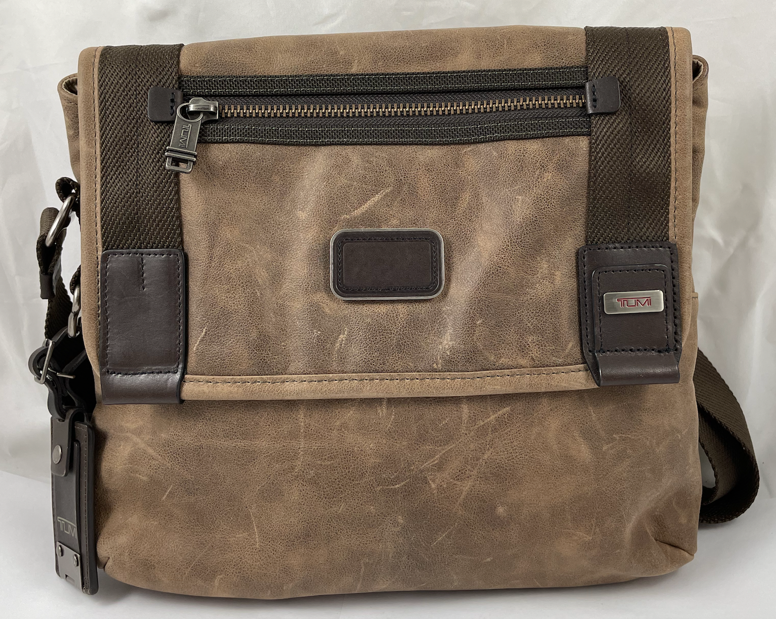 Bolso bandolera Tumi Alpha Beale Mini de Cuero 92371BH | eBay