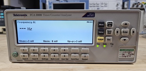 Tektronix FCA3000 Frequency Counter 300MHz, 100ps, 12 digits/s, 2 channel - Picture 1 of 6
