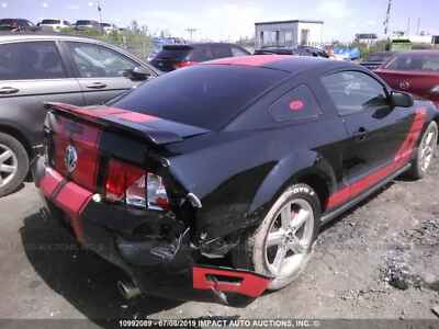 Used Upper Grille fits: 2006 Ford Mustang upper Base V6 Upper Grade B