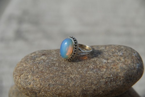 Solid 925 Sterling Silver White Opalite Oval Shape Handmade Ring KGJ-R-1064 - Picture 3 of 6