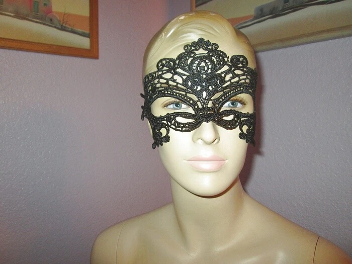 Black Crochet Lace Eye Mask Medieval Steampunk Cosplay Goth Masquerade Festival - Image 3 of 4