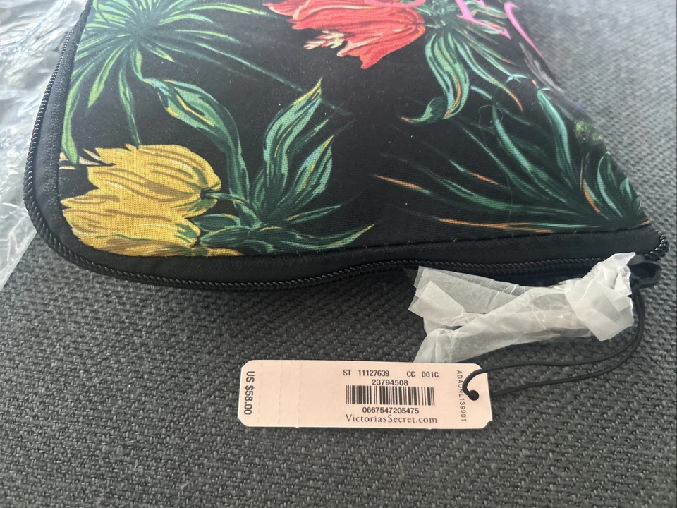 Victoria's Secret VS Black Floral Weekend GETAWAY GYM BAG TOTE ZIP TOP  NWT - Image 3 of 4