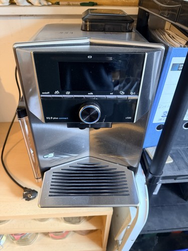 Siemens EQ.9 plus connect s500 Kaffeevollautomat - Edelstahl
