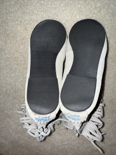 ED Hardy Woman's Gray Suede Skull Love Kills Moccasin Boot Size 9 Fringe - Picture 3 of 7
