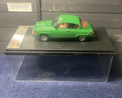 Modellautos 1:43 IXO Premium X Saab 96 V4 1980 Grün Metallic mit OVP