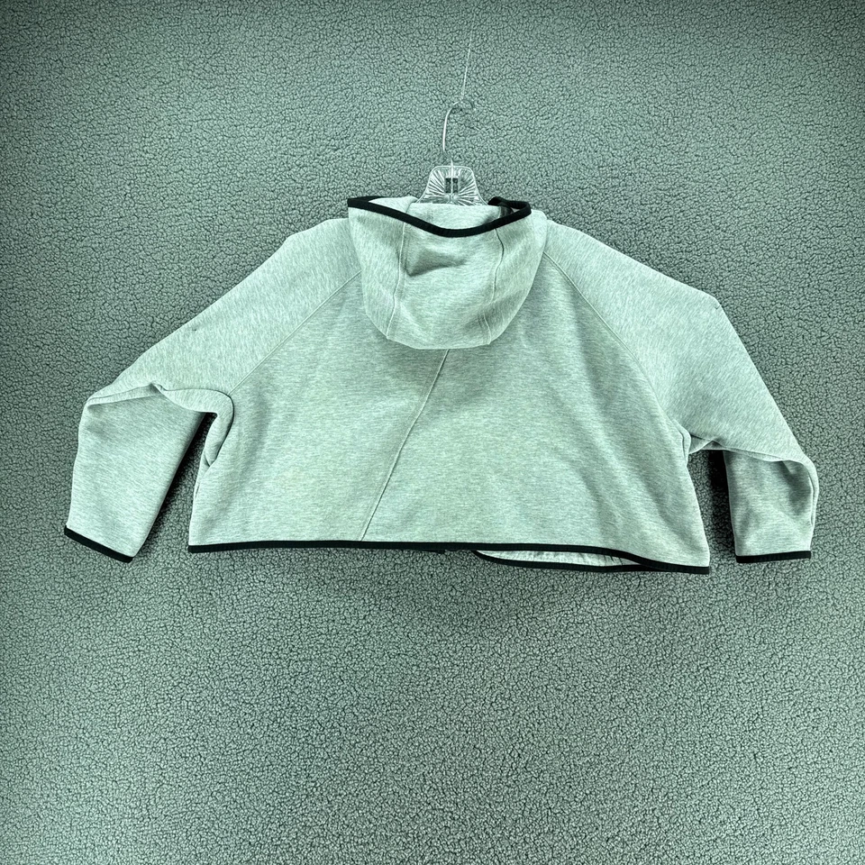 Sudadera con capucha Nike Sportswear Tech Crop Cape para mujer talla S gris negro BV3396-063 Foto 3 de 4